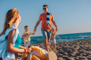 A picture of a family at the beach